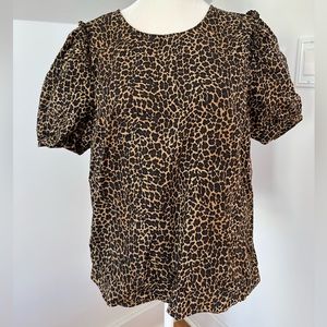 J Crew short sleeve leopard blouse in M with puffy sleeves